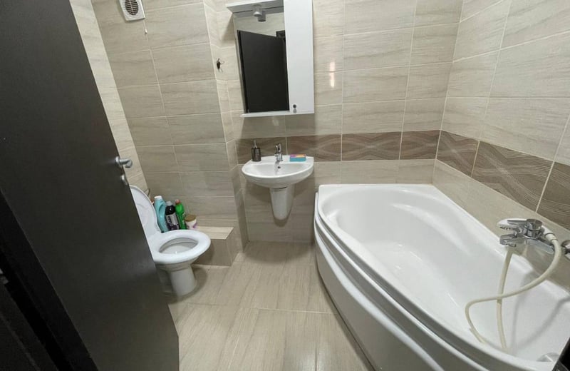 Alquiler de un cómodo apartamento de 2 habitaciones, Bucarest, sector 6, Rumanía